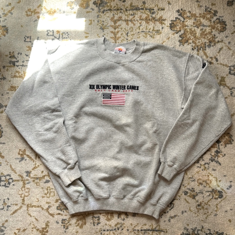 Vintage Official Winter Games Olympics Xix Salt Lake City 2002 Sweatshirt Unisex